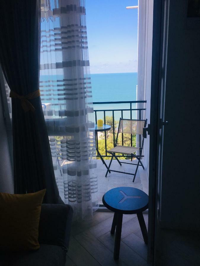 Yellow Room With Sea View Makhinjauri Exterior photo